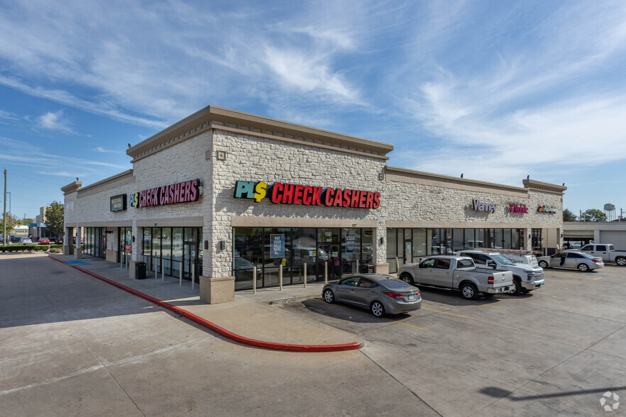 3023-3033 Shaver St, Pasadena, TX à louer - Photo principale - Image 1 de 3