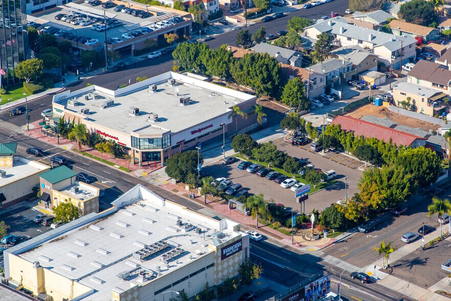 3202-3222 University Ave, San Diego, CA à louer - Photo du bâtiment - Image 2 de 4