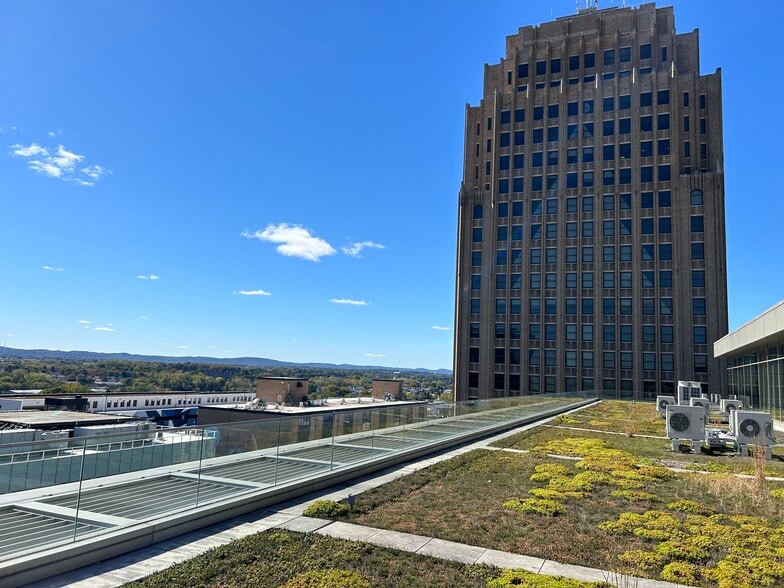 835 W Hamilton St, Allentown, PA à louer - Photo du bâtiment - Image 3 de 35