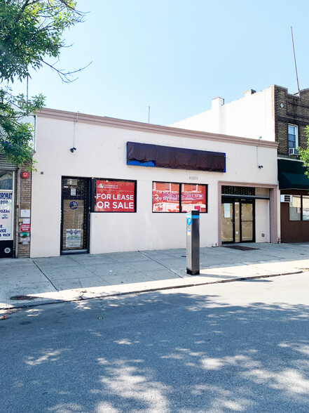 7132 Myrtle Ave, Glendale, NY for sale - Building Photo - Image 1 of 1