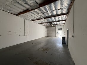 68733 Perez Rd, Cathedral City, CA for lease Interior Photo- Image 1 of 6