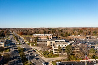 36700 Woodward Ave, Bloomfield Hills, MI - AERIAL  map view - Image1