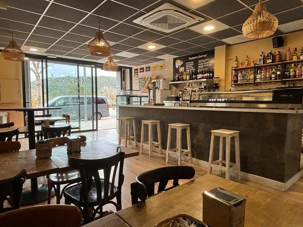 Olivella, BAR 08818 - Unit - - - Interior Photo - Image 1 of 18