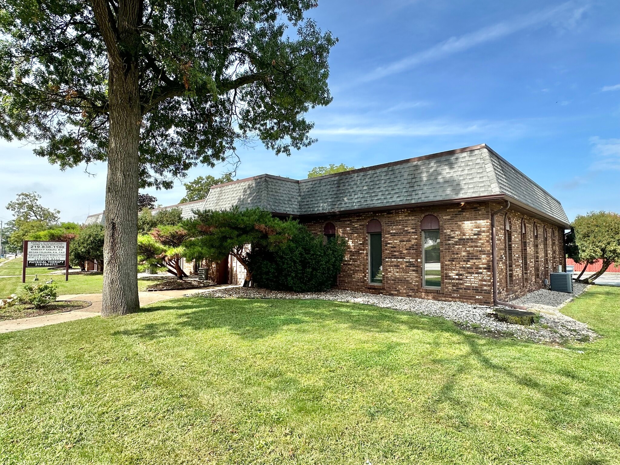 3445-3449 Ridge Rd, Highland, IN for lease Primary Photo- Image 1 of 22