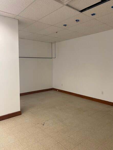 134-136 North Ave, Plainfield, NJ à vendre - Photo intérieure - Image 2 de 14