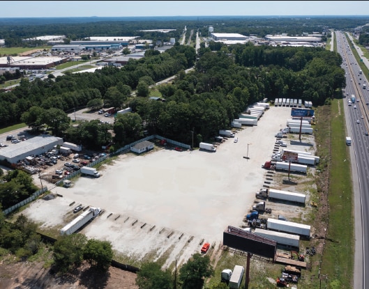 2014 Old Covington Hwy SW, Conyers, GA à louer - Photo du bâtiment - Image 3 de 4