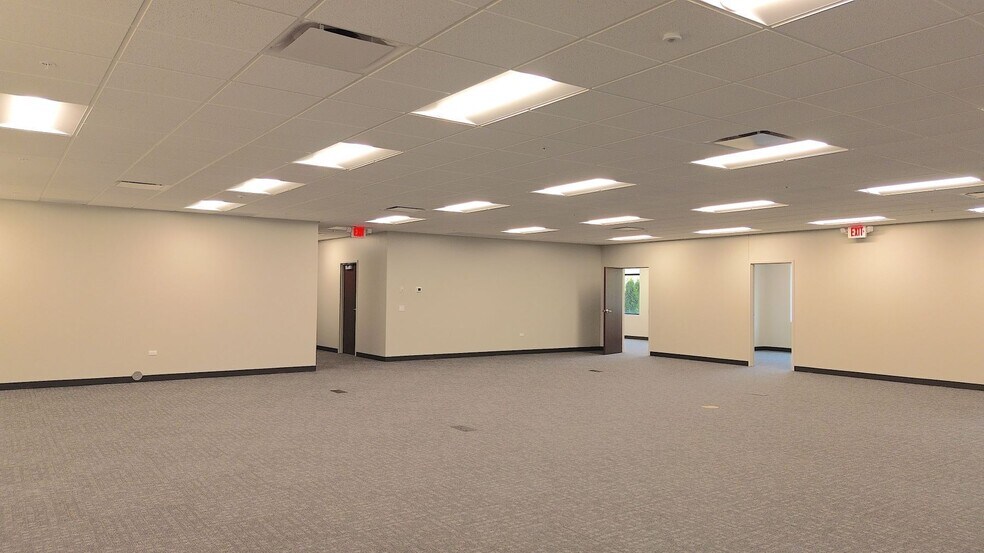 5301 W Roosevelt Rd, Cicero, IL à louer - Photo intérieure - Image 2 de 8