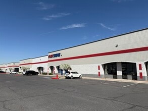 500-600 N Bullard Ave, Goodyear, AZ for lease Interior Photo- Image 2 of 4