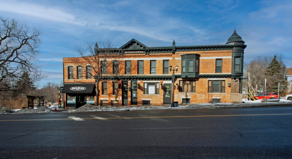 725 7th St E, Saint Paul, MN à louer - Photo du bâtiment - Image 3 de 37