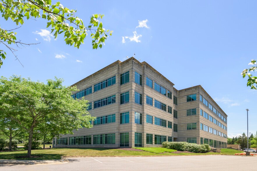 132 National Business Pky, Annapolis Junction, MD à louer - Photo du bâtiment - Image 2 de 4