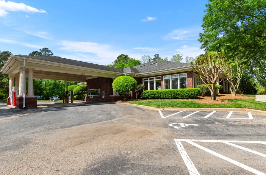 1005 High House Rd, Cary, NC for sale - Building Photo - Image 3 of 10
