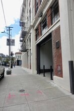 2565 3rd St, San Francisco, CA for lease Interior Photo- Image 1 of 13