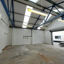 11-14a Elliott Rd, Cirencester for lease Interior Photo- Image 2 of 3