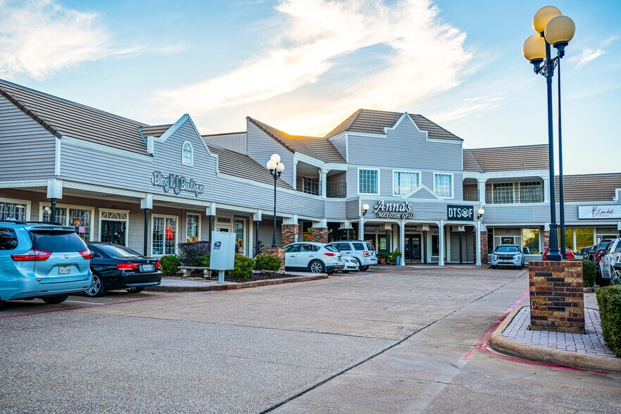 1009-1101 Cheek Sparger Rd, Colleyville, TX à louer - Photo du bâtiment - Image 3 de 13