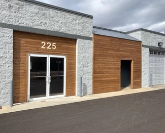 More details for 225 Jefferson St, Cambridge, WI - Retail for Sale