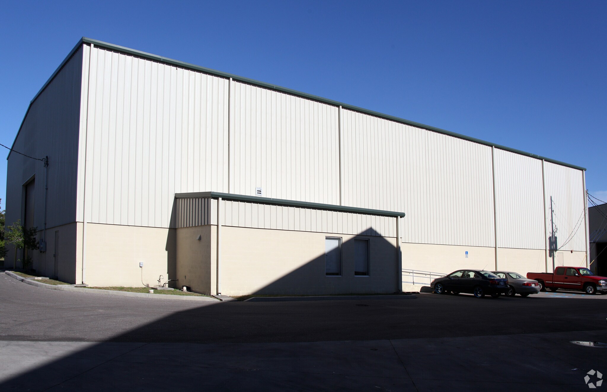 1871 Massaro Blvd, Tampa, FL à vendre Photo principale- Image 1 de 1