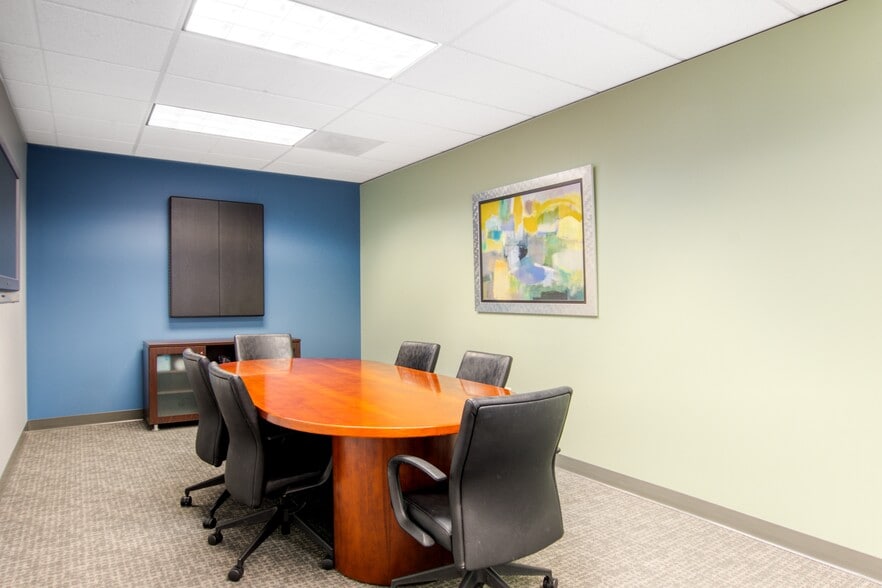 1500 NW Bethany Blvd, Beaverton, OR for lease - Interior Photo - Image 2 of 15