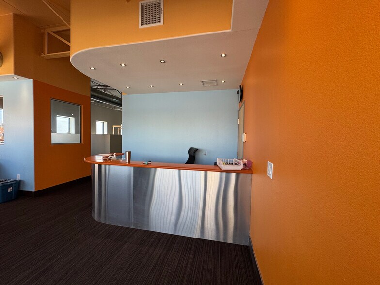 1807 E Levee St, Dallas, TX à vendre - Photo du bâtiment - Image 2 de 13