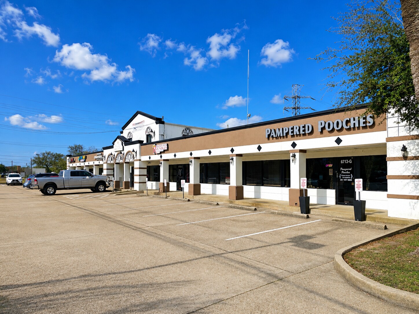 6713 Broadway, Pearland, TX à louer Photo du bâtiment- Image 1 de 13