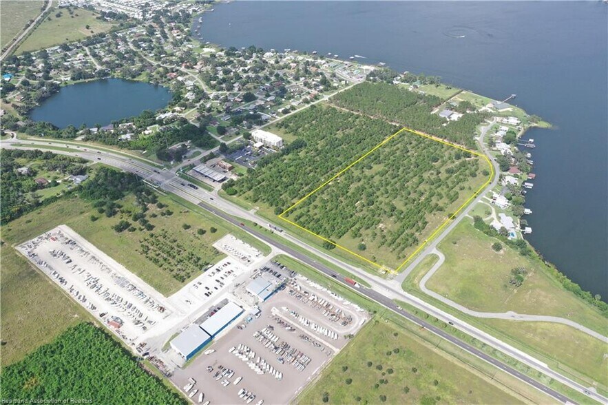 705 US 27 N, Lake Placid, FL à vendre - Photo du bâtiment - Image 3 de 12