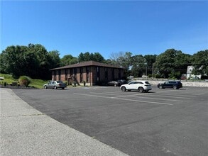 250 Eddie Dowling Hwy, North Smithfield, RI for lease Interior Photo- Image 2 of 4