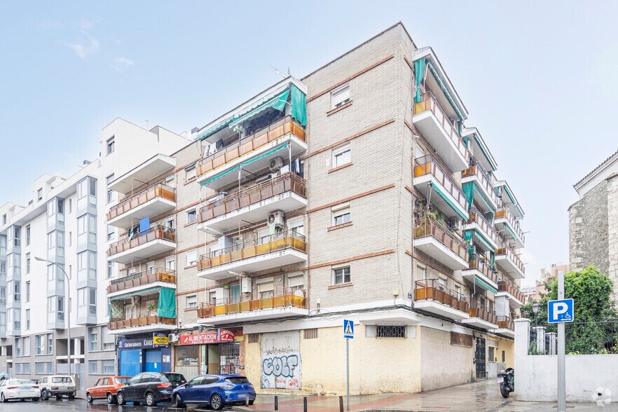 Calle de Litago, 1, Madrid, Madrid for sale - Primary Photo - Image 1 of 2