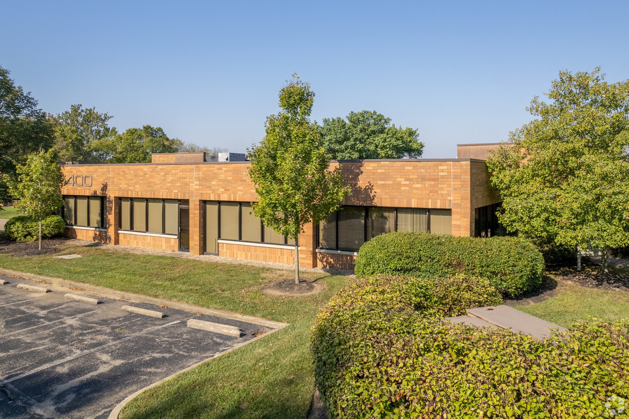 5400 Dupont Cir, Milford, OH à louer Photo principale- Image 1 de 5