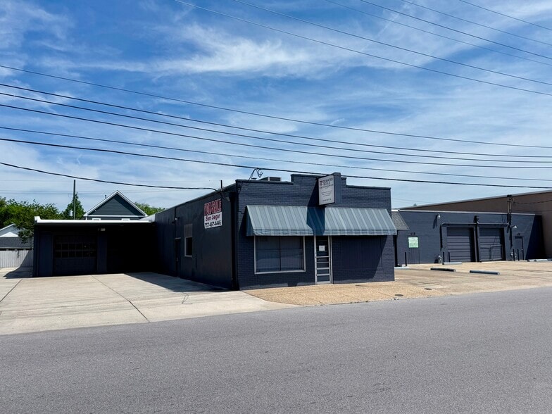 416-424 W 25th St, Norfolk, VA for sale - Primary Photo - Image 1 of 16
