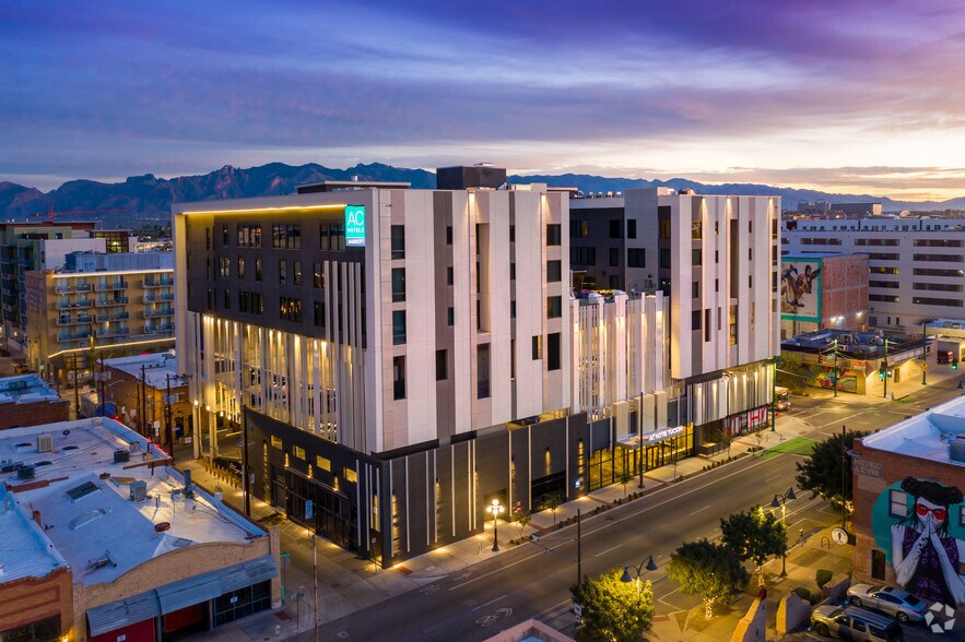 151 E Broadway Blvd, Tucson, AZ à louer - Photo principale - Image 1 de 4