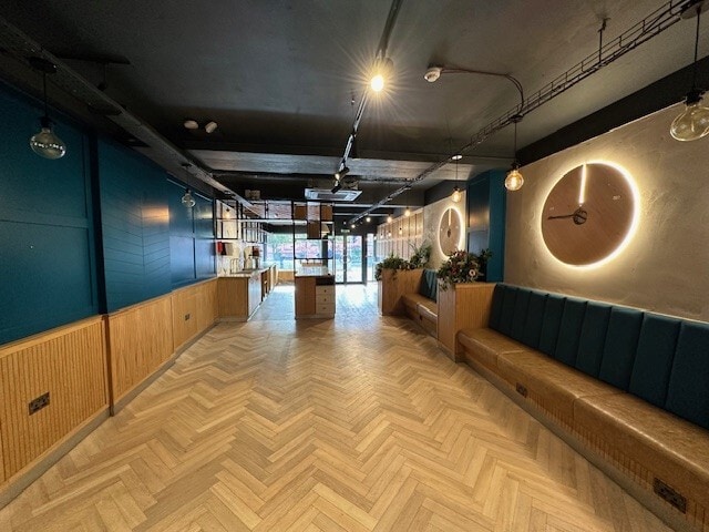 93A High St, Birmingham for lease - Interior Photo - Image 2 of 4