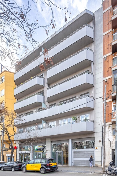 Carrer de Palomar, 24-28, Barcelone, Barcelona à louer - Photo principale - Image 1 de 1