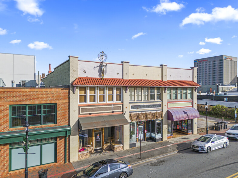 631-633 N Trade St, Winston-Salem, NC for sale - Building Photo - Image 1 of 12