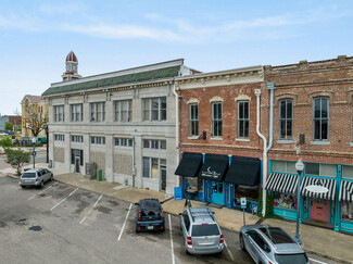 More details for 318 N Main St, Bonham, TX - Retail for Sale