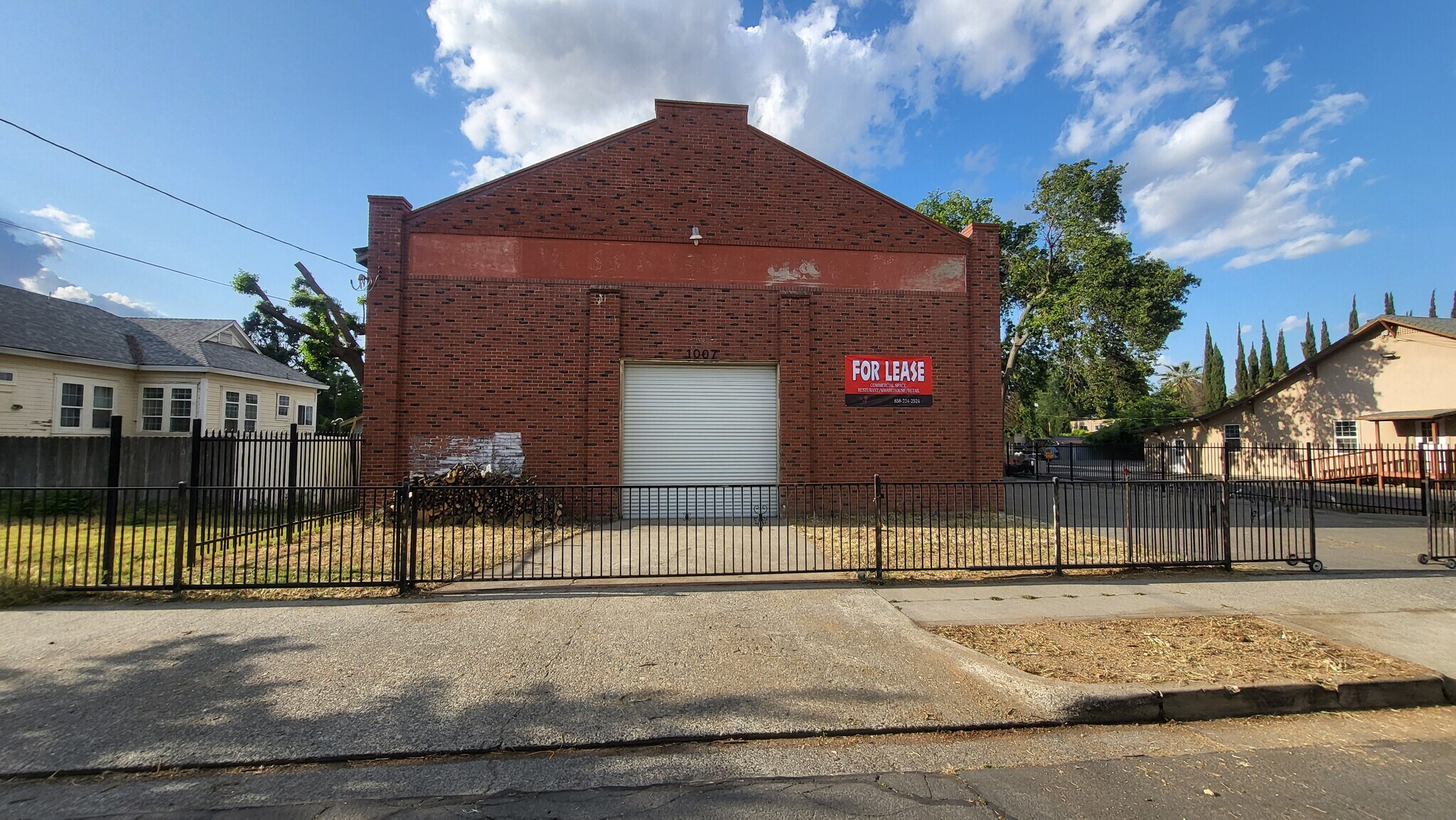 1007 North St, Woodland, CA à vendre Photo du bâtiment- Image 1 de 1