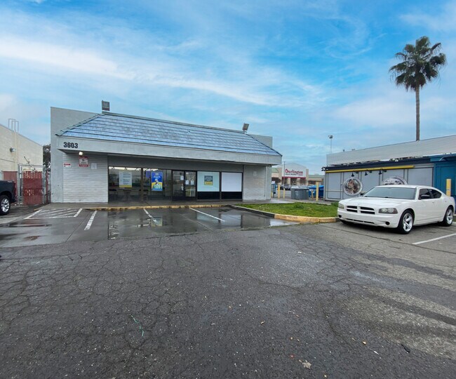 More details for 3603 Elkhorn Blvd, North Highlands, CA - Retail for Lease