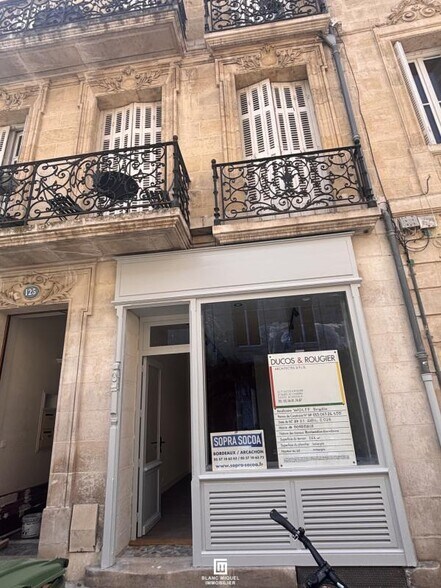 Commerce de détail dans Bordeaux à louer - Photo du bâtiment - Image 1 de 4