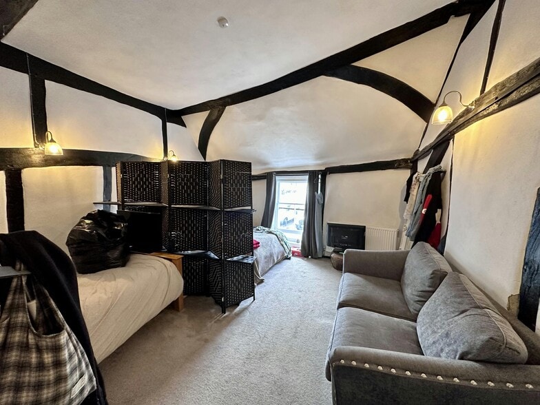 6 Upper High St, Thame for sale - Building Photo - Image 3 of 6