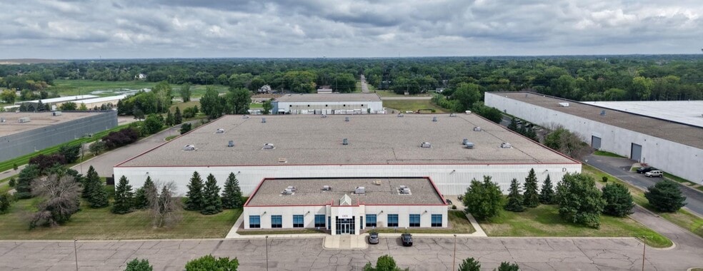 1101 Lund Blvd, Anoka, MN for sale - Building Photo - Image 1 of 11