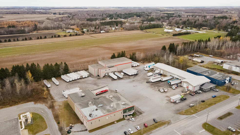 395 Rue Bonin, Acton Vale, QC à vendre - Photo du bâtiment - Image 2 de 13
