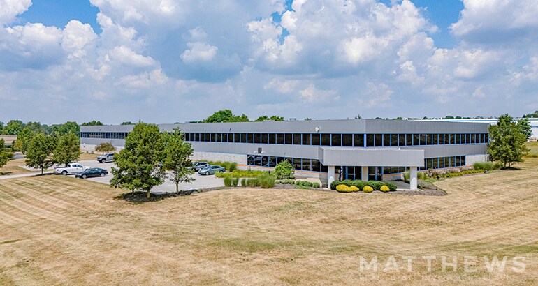 5127 Boyer Pky, Akron, OH à vendre Photo du bâtiment- Image 1 de 1