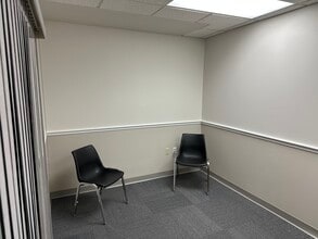 498 Palm Springs Dr, Altamonte Springs, FL for lease Interior Photo- Image 1 of 2