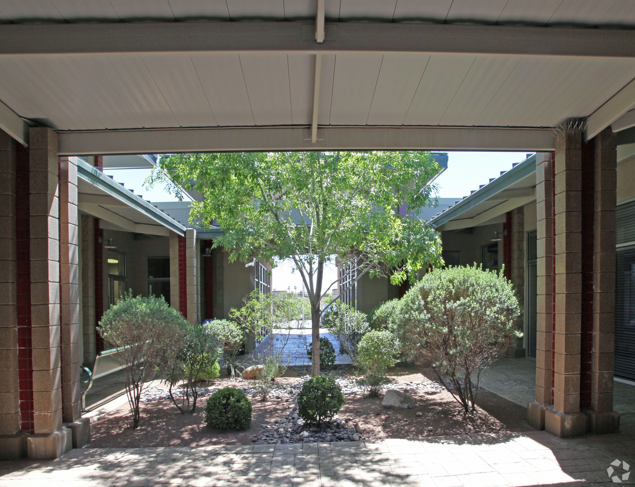 7170 Westwind Dr, El Paso, TX for lease Primary Photo- Image 1 of 14
