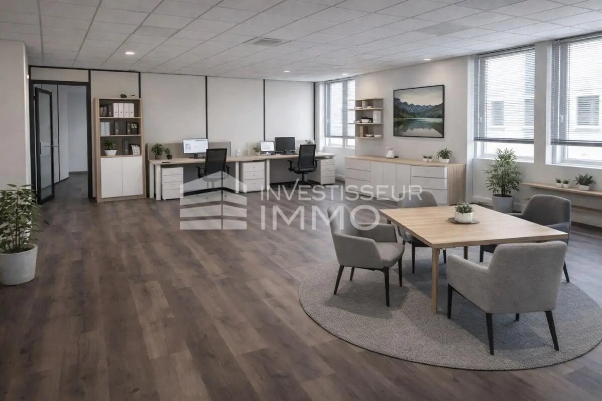 Office in Ris-Orangis for lease Interior Photo- Image 1 of 4