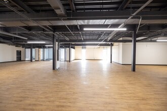 9220 Bass Lake Rd, New Hope, MN for lease Building Photo- Image 2 of 26