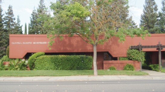 2813 Coffee Rd, Modesto, CA à louer - Photo du bâtiment - Image 2 de 31
