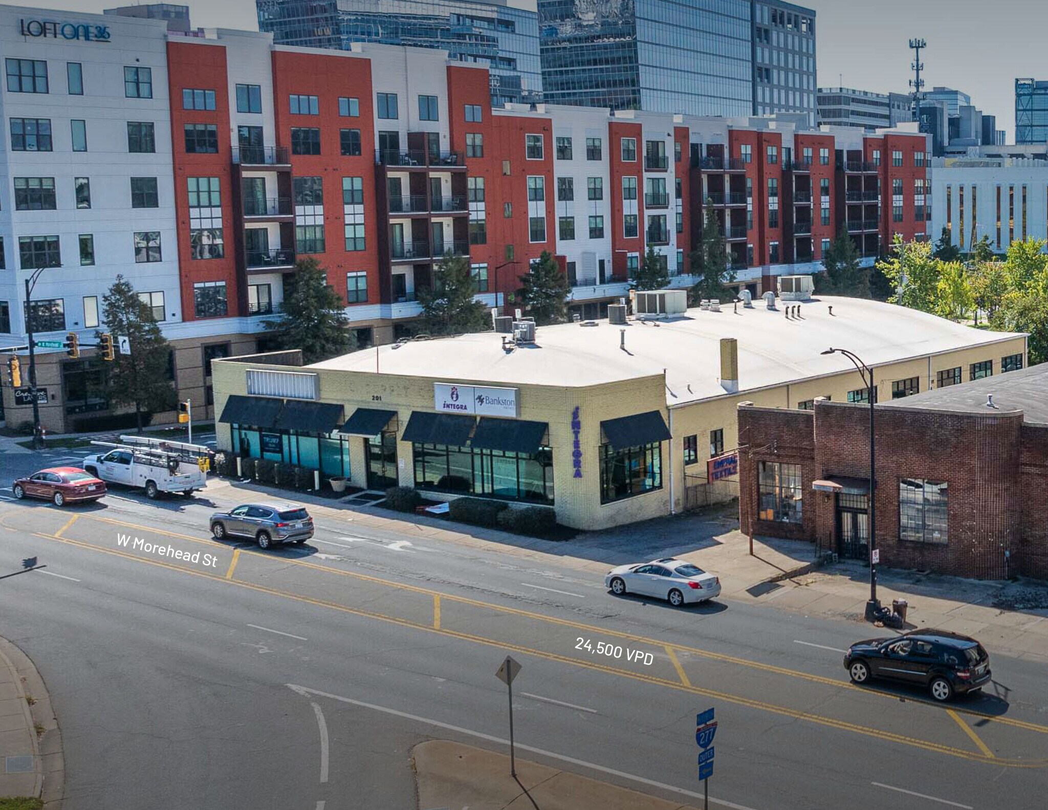 201 W Morehead St, Charlotte, NC for lease Primary Photo- Image 1 of 14