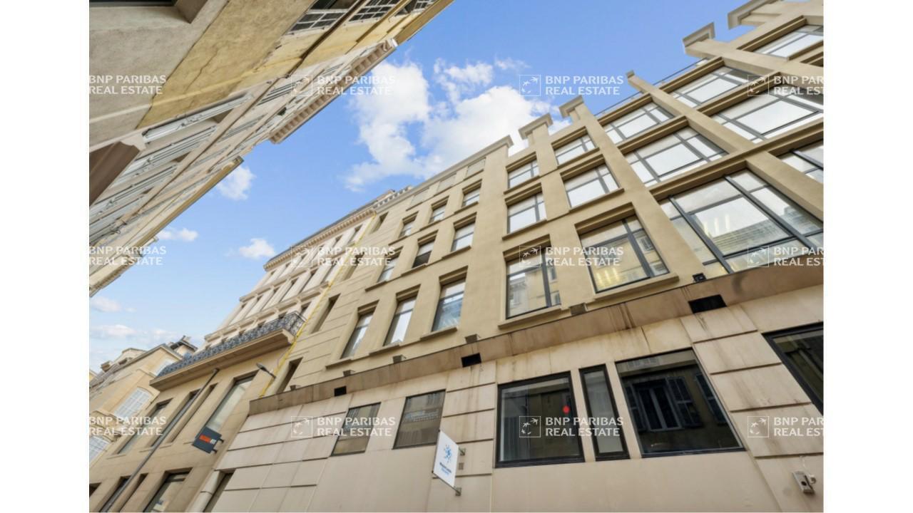 Bureau dans Marseille à louer Photo du bâtiment- Image 1 de 11