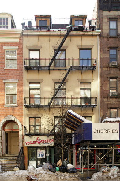 18 Saint Marks Pl, New York, NY for sale - Primary Photo - Image 1 of 1