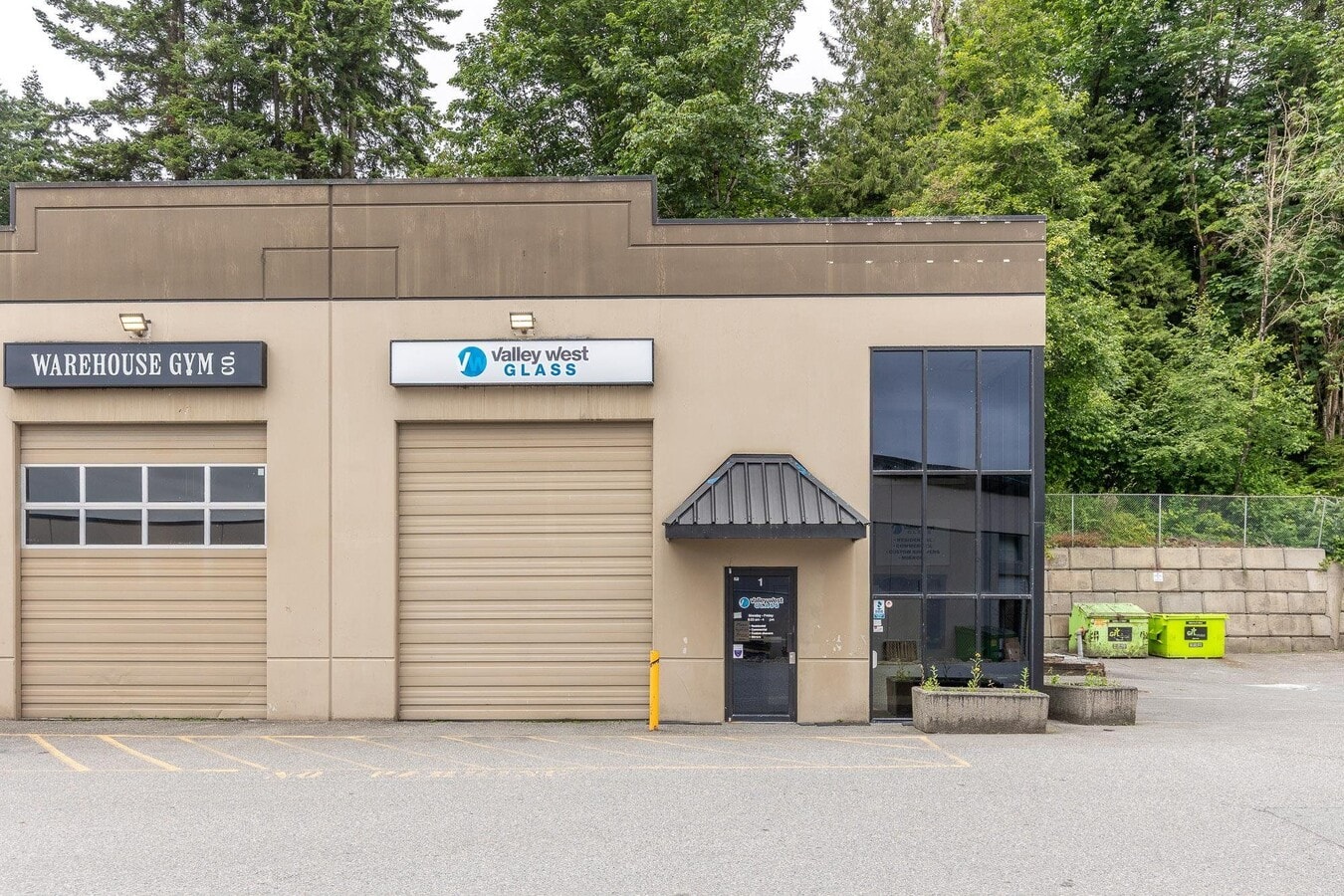 34100 S Fraser Way, Abbotsford, BC V2S 2C6 - Unit 1 -  - Interior Photo - Image 1 of 10