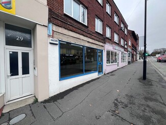 Plus de détails pour 29A Portsmouth Rd, Southampton - Vente au détail à louer